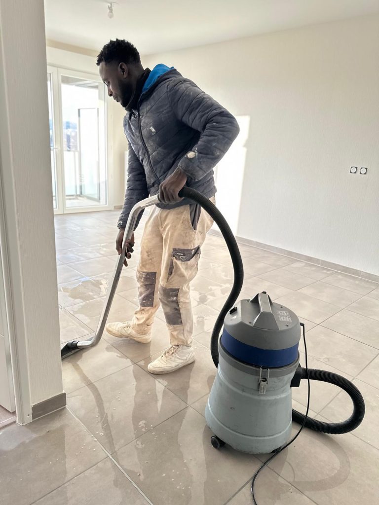 LG Propreté : Entreprise de Nettoyage à Dijon, Nancy...