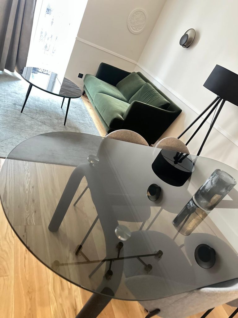 Nettoyage de bureaux et locaux professionnels à Dijon, Nancy et en Île-de-France