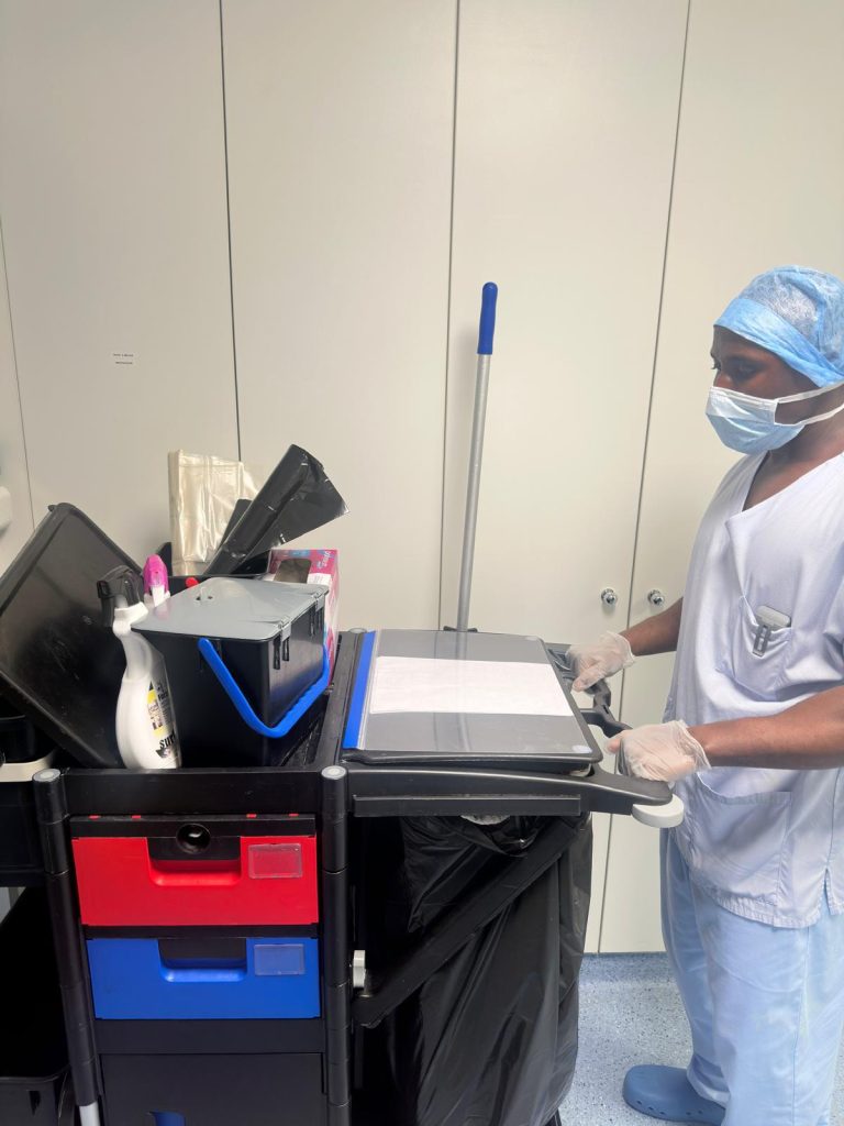 Nettoyage en milieu médical à Dijon, Nancy et en Île-de-France